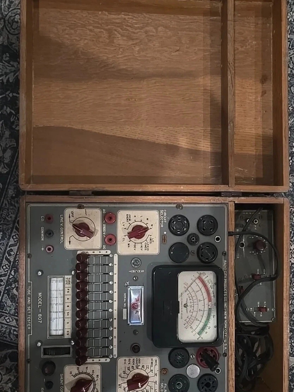 Gray Vintage‎ Electronics Tester in Wooden Case - Model 807